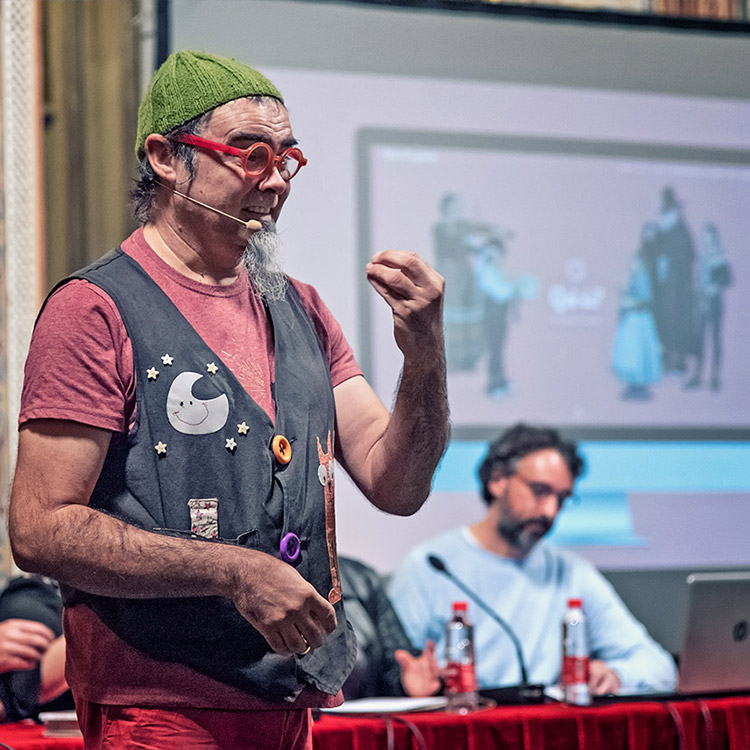 Presentación institucional del proyecto 'Done'm l'Asguilando'.