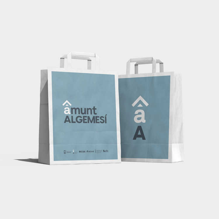 Adaptación del diseño para bolsas comerciales.