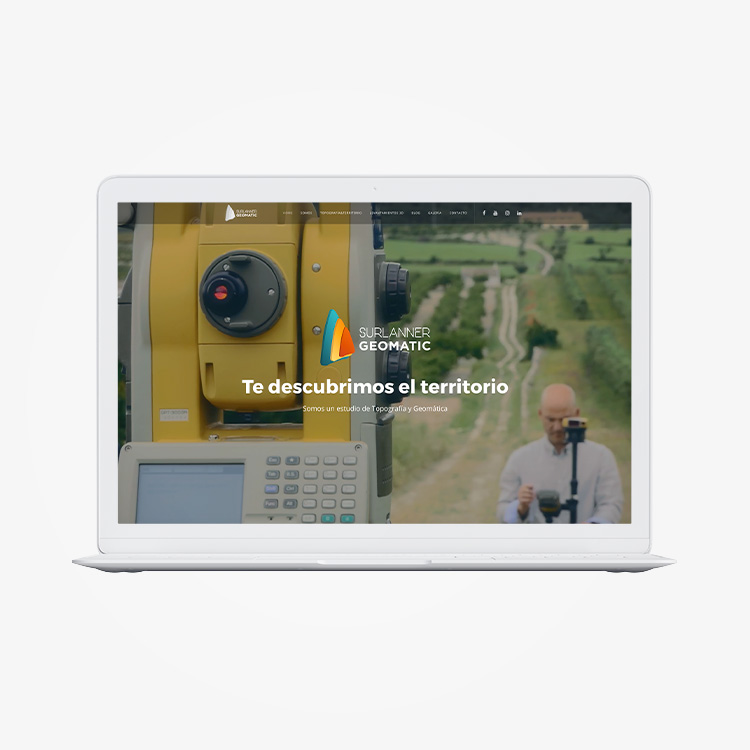 Proyecto de comunicación web para Surlanner Geomatic.