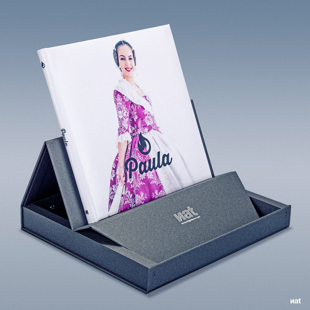 Álbum fotográfico 'Paula'. Fotografía y diseño de Nat Estudi.